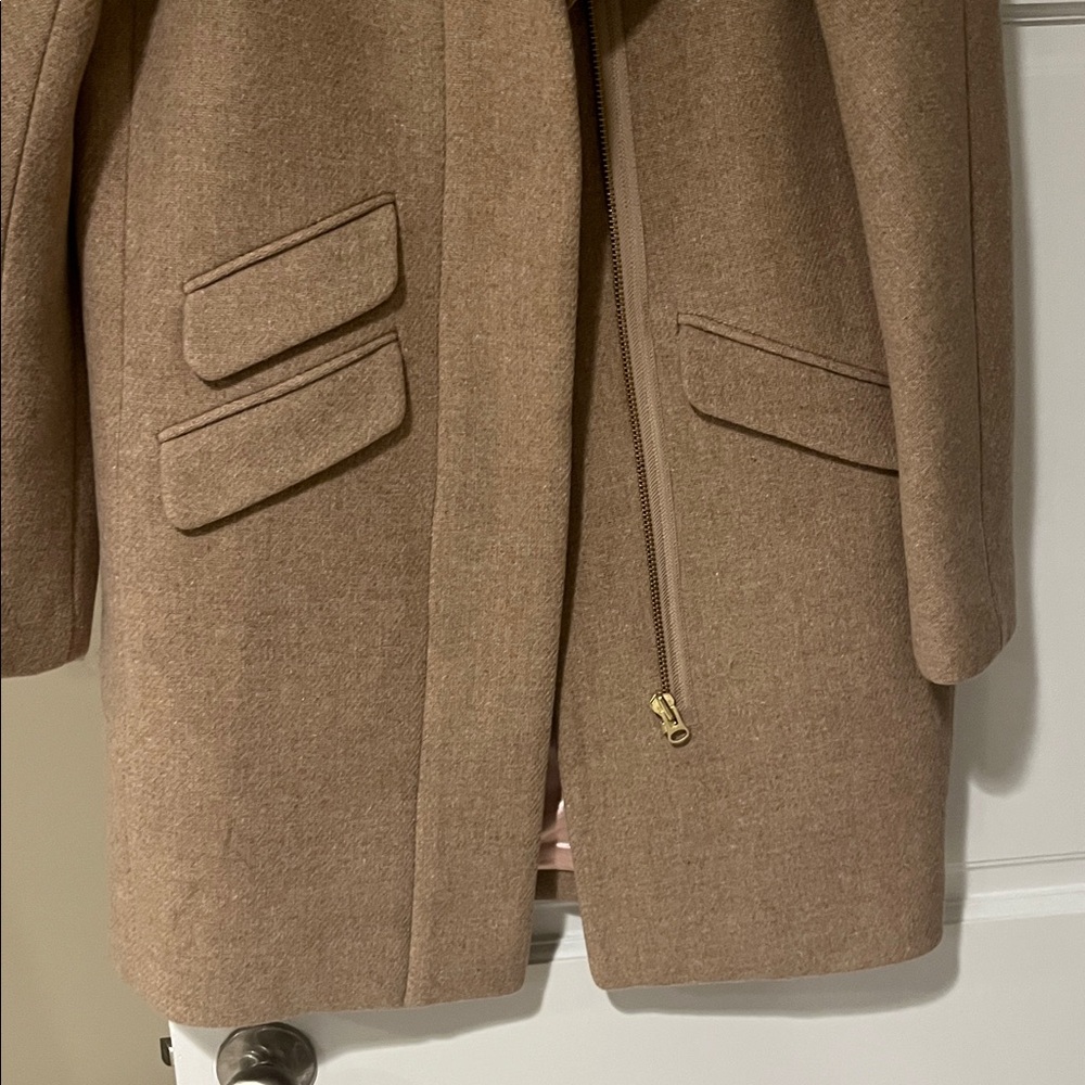 J CREW - Picture 3 of 3